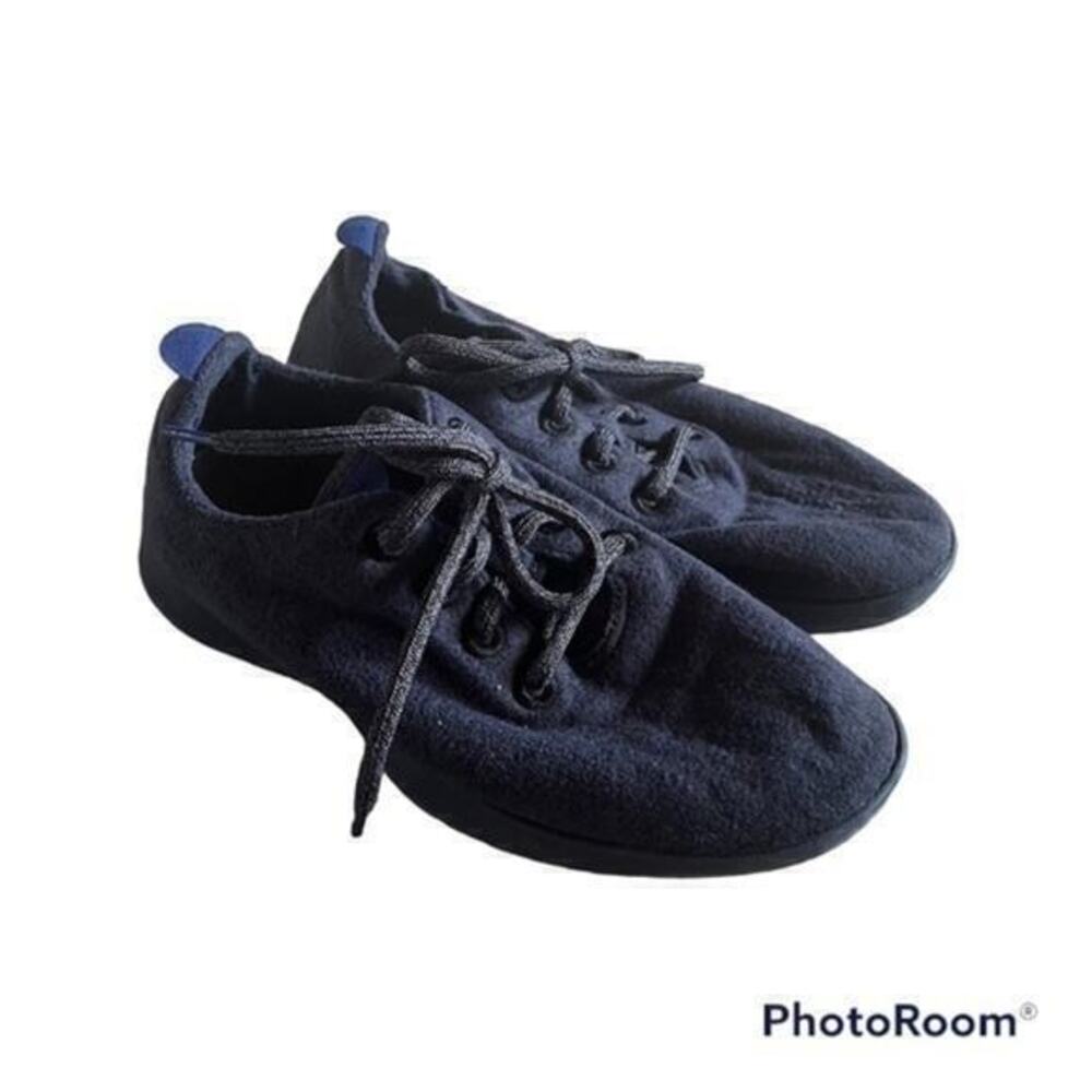 Dark blue allbird sneakers